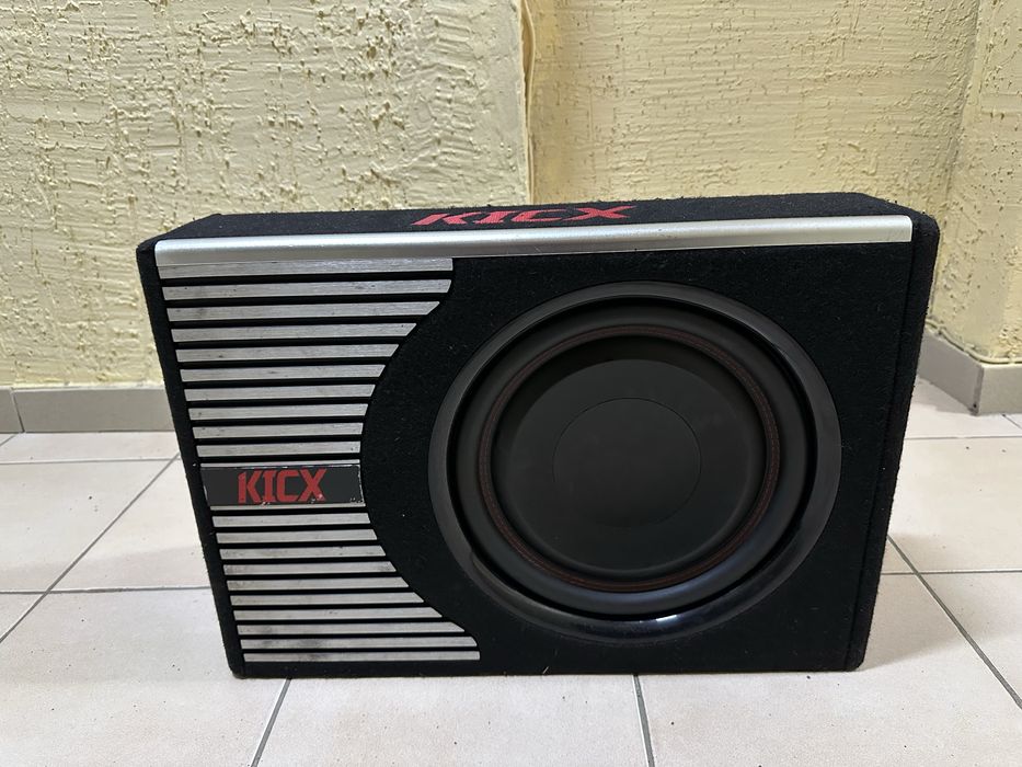 Сабвуфер для машины