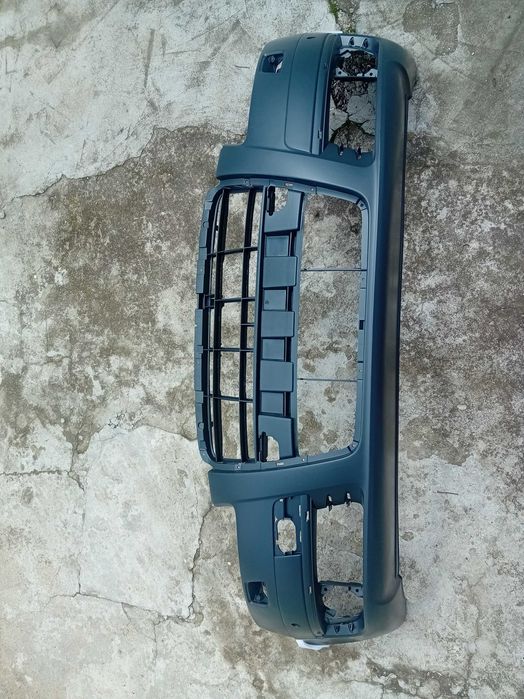 Предна броня Ауди А6 НОВА