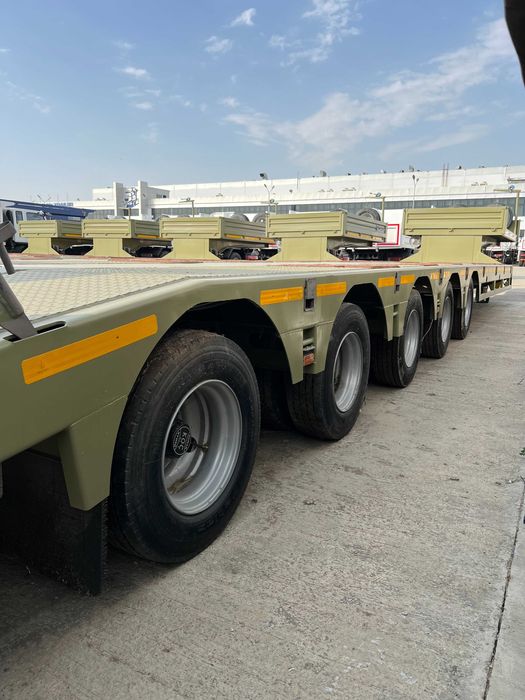 Полуприцеп тяжеловоз низкорамный 70 т