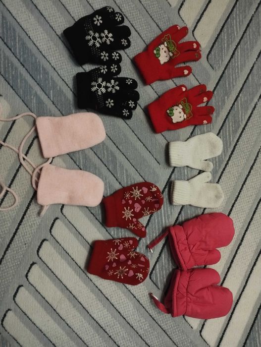 Перчатки , варежки на 1-3 года