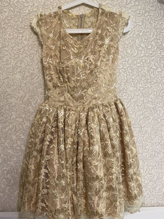 Платье женское