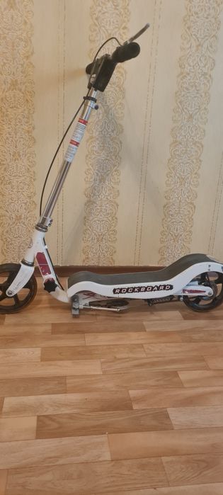 Продам самокат трансформер 2в1