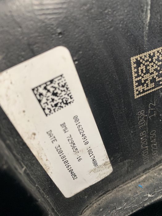 BMW X5 F15 X6 F16 Rezervor / vas Adblue