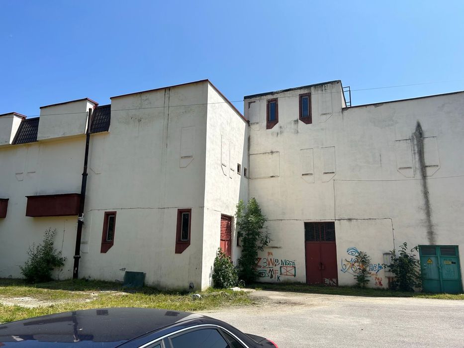 Cladire Magazin General de Inchiriat