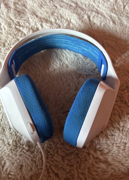 Casti gaming logitech g335