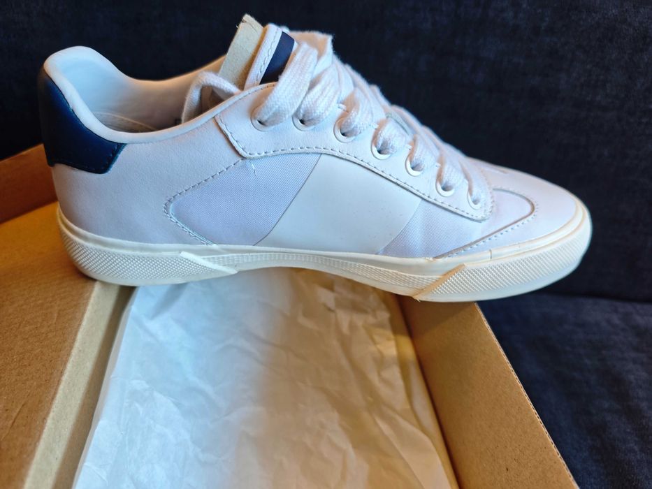 Fred Perry 37 номер естествена кожа