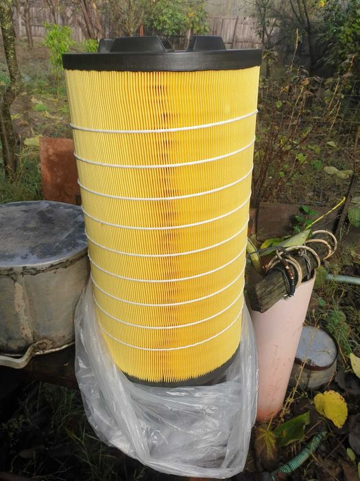 Filtru aer - Camion Mercedes