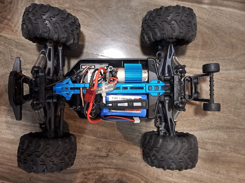 Rc car (Masinuta cu telecomanda) conquer ca noua