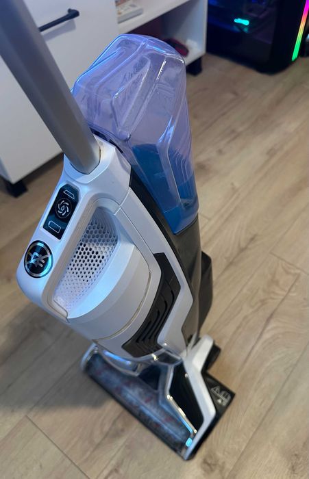 Вертикална прахосмукачка безкабелна Bissell