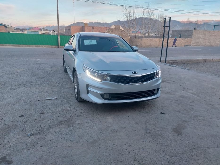 Kia k5 машина  сатам