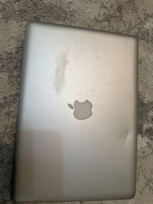 Mac book pro модель не знаю