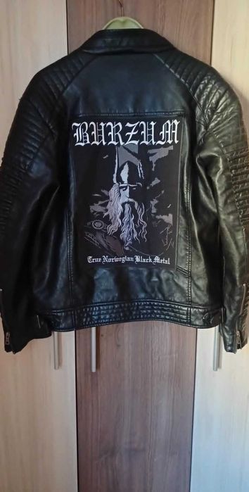 черно кожено яке