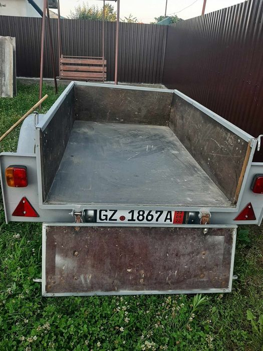 Remorcă auto 650