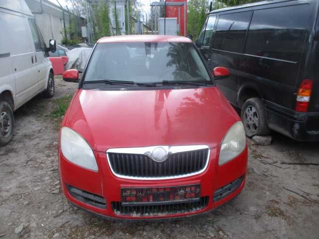 Piese dezmembrez SKODA FABIA 2 an 2009 motor 1,2 benzina