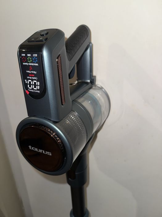 Безкабелна прахосмукачка Taurus Homeland Digital Animal Flex