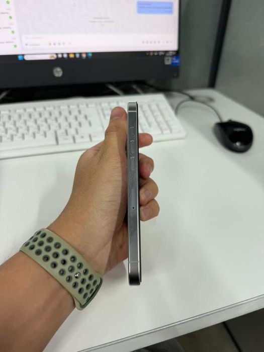 Продам айфон 16 про 128/ iphone 16 pro 128