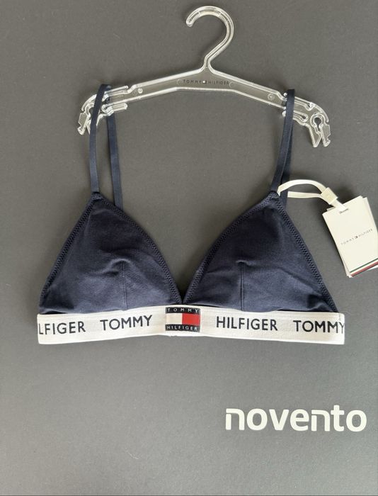Сутиен Tommy Hilfiger /S/ в синьо, жълто, оранжево