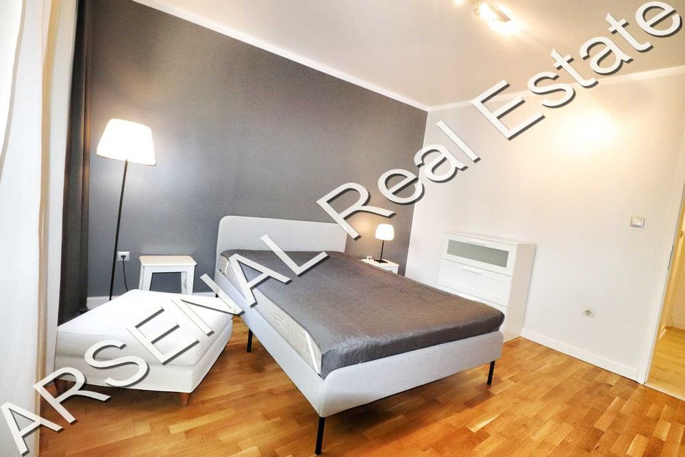 Дава се под наем Тристаен апартамент в София, Център - 120 кв.м за 1200 € - Снимка #5