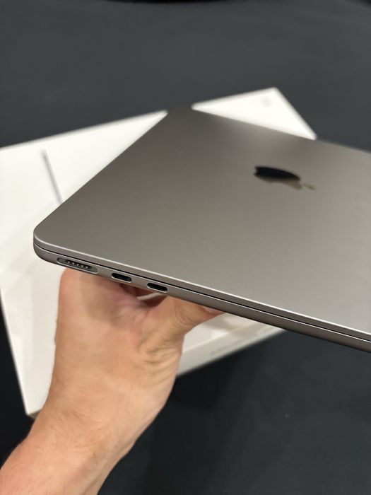 Macbook Air/ apple m2