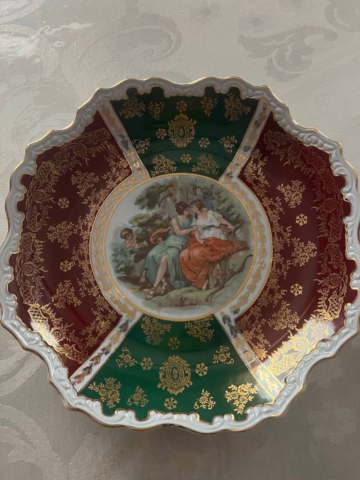 Мадонна сервиз