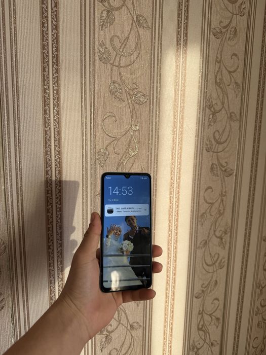 Продам планшет и телефон Redmi A3