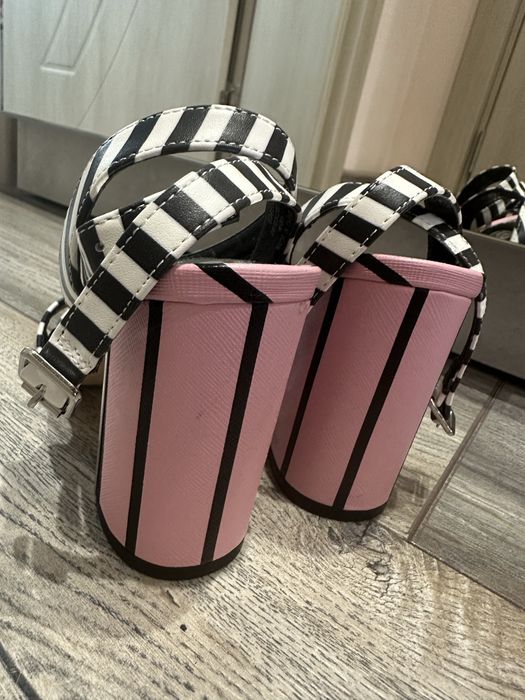 River Island обувки