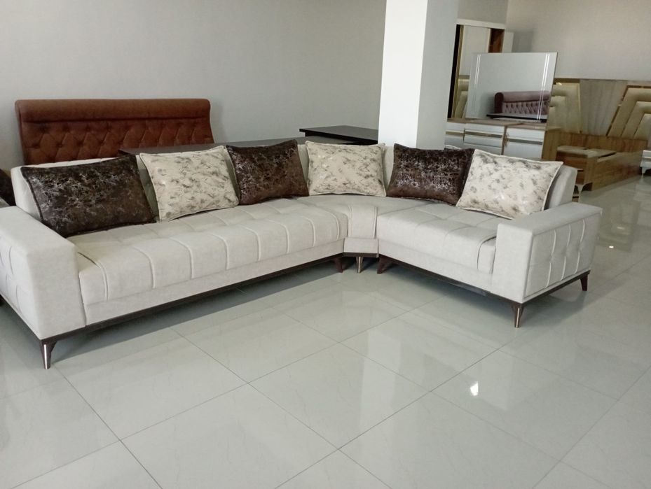 Мебель на заказ дивануголок для гостиной и в наличии