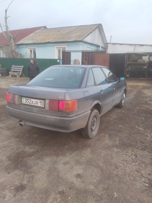 Продам Ауди 80 ...