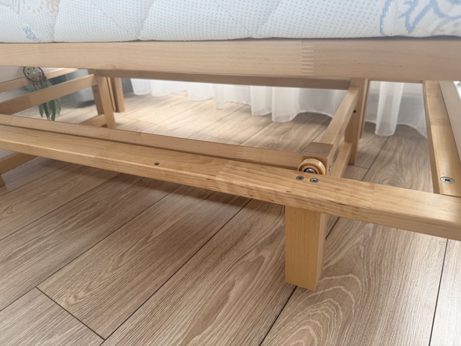 Детская  кроватка