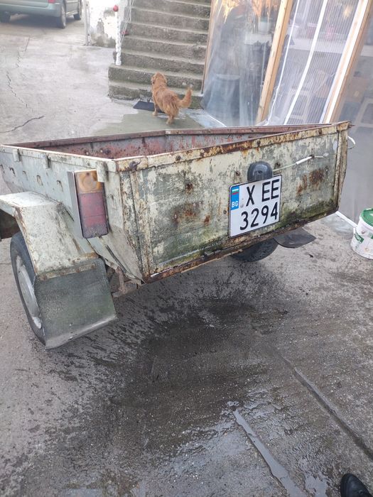 Продавам ремарке