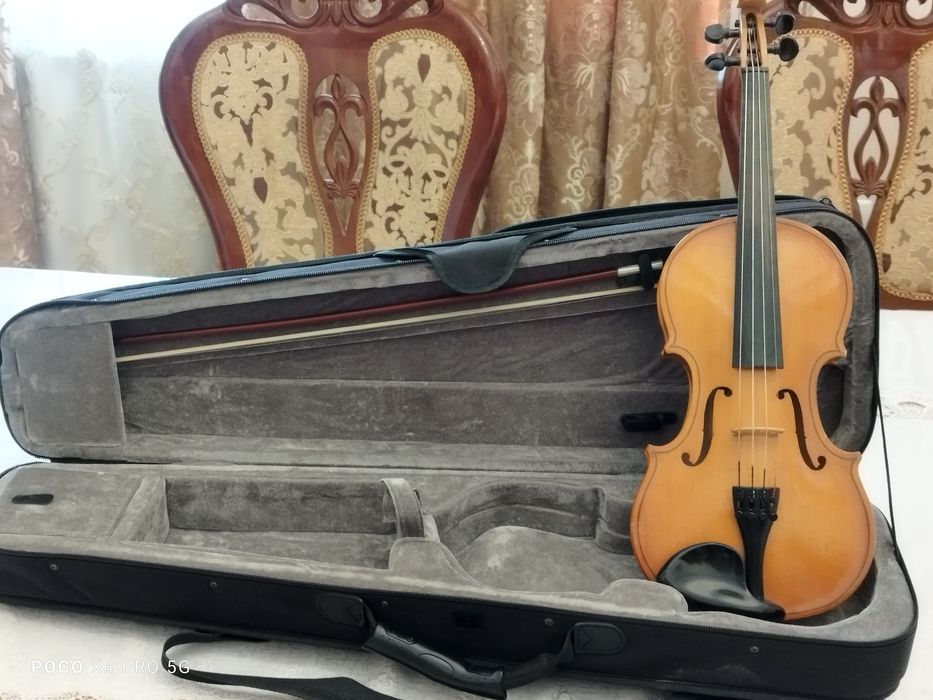 Продаётся скрипка 3/4.