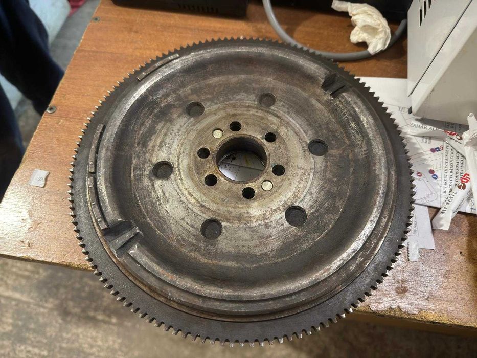 KIT AMBREIAJ gama vag 1.8T (nou nemontat) + volanta masa dubla (passat B5.5)