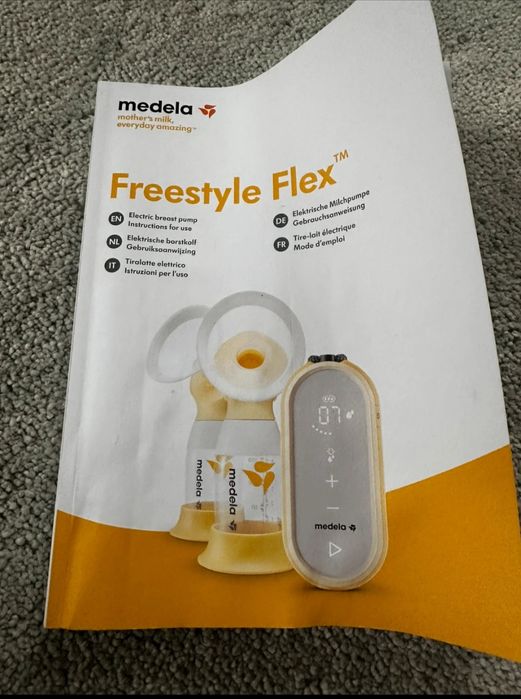 Двойна електрическа помпа за кърма Medela Freestyle Flex