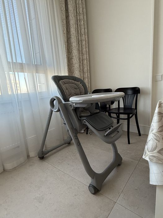 Детский стульчик Chicco magic polly relax
