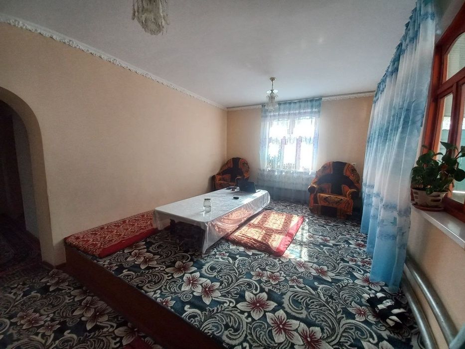 Продаётся дом,земля.Газалкент!