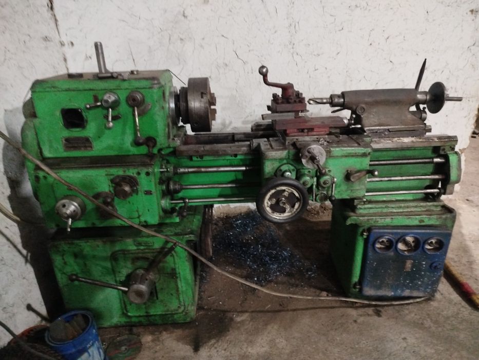 .. токарный станок