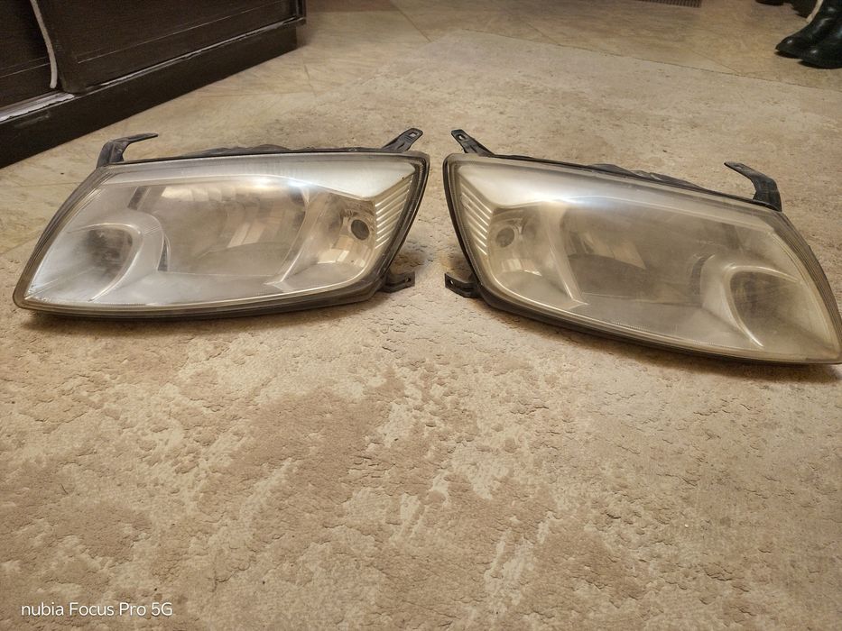 Фары сатылады.гранта