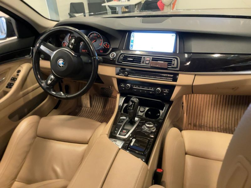 BMW 5er 520d xDrive 2015