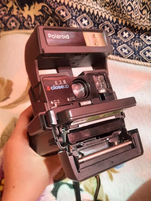 Polaroid 636 fotoparat  narxi 400 ming kelishamiz