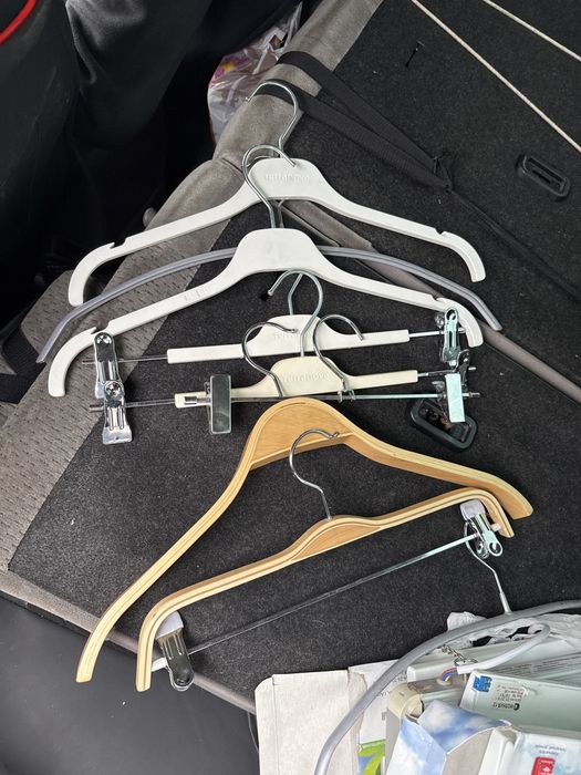 Вешалки плечники