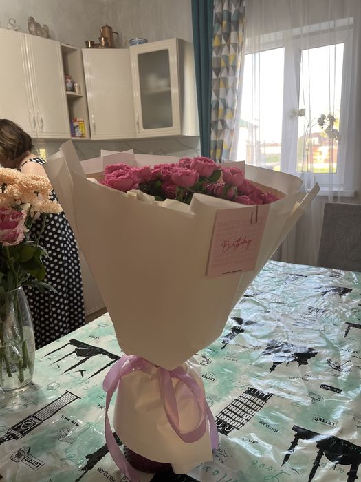 цветы кустовые розовые