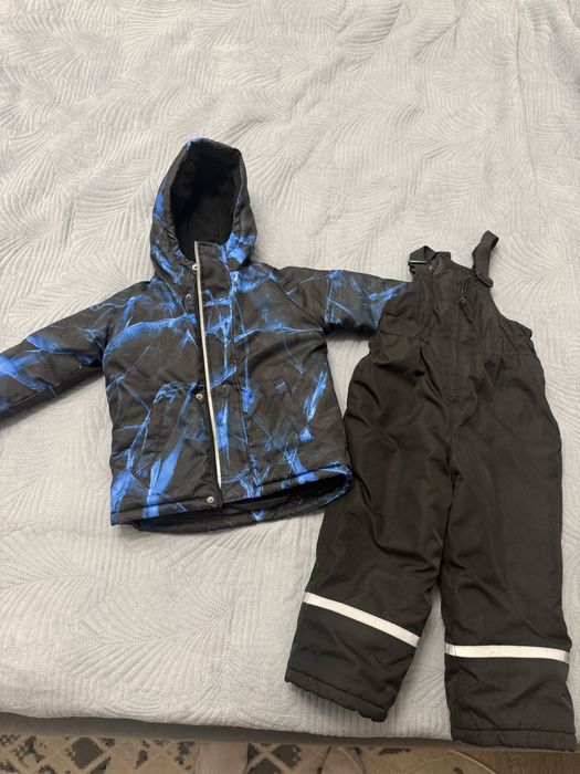 Продам комбинезон  для мальчика