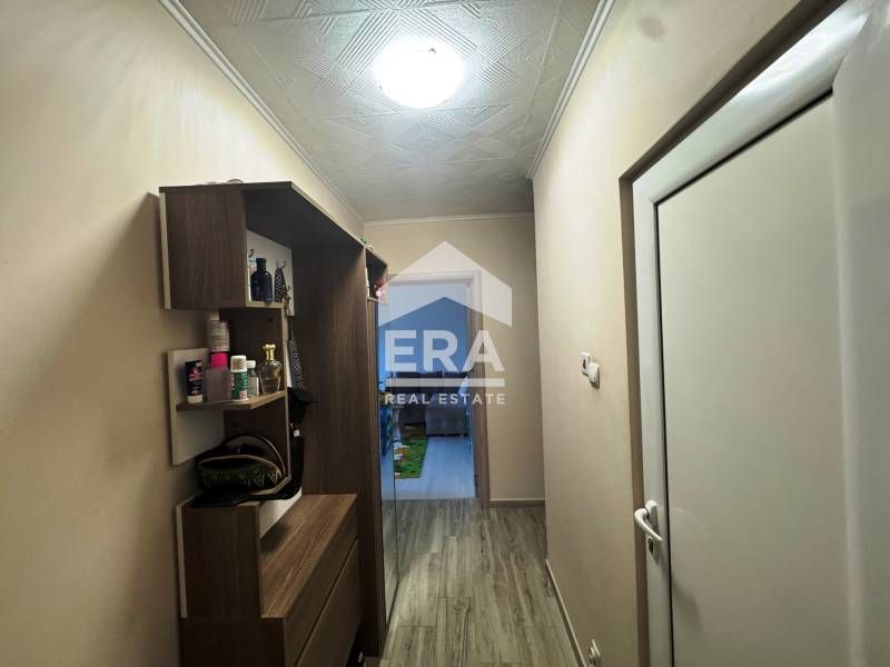 Продава се Двустаен апартамент в Русе, Здравец Изток - 57 кв.м за 1685 €/кв.м - Снимка #5