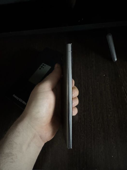 Продам Samsung Galaxy ultra s23