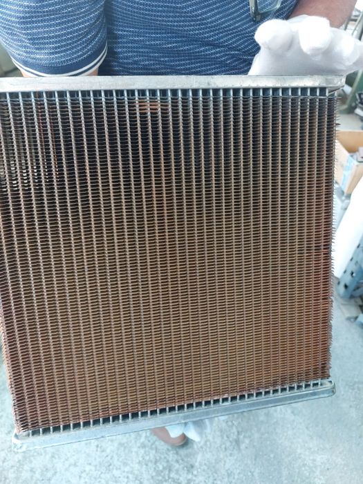 Radiatoare apa si ulei confectionam buldo.excavatoare si combine