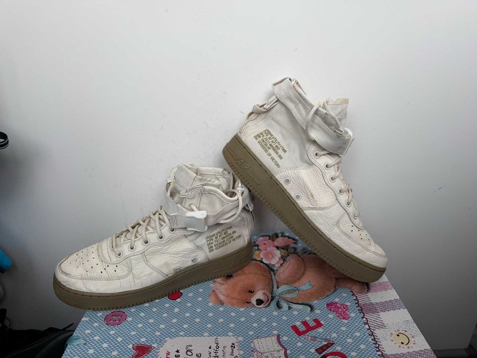 Nike SF Air Force 1 Mid Ivory Olive''оригинални маратонки 44 номер