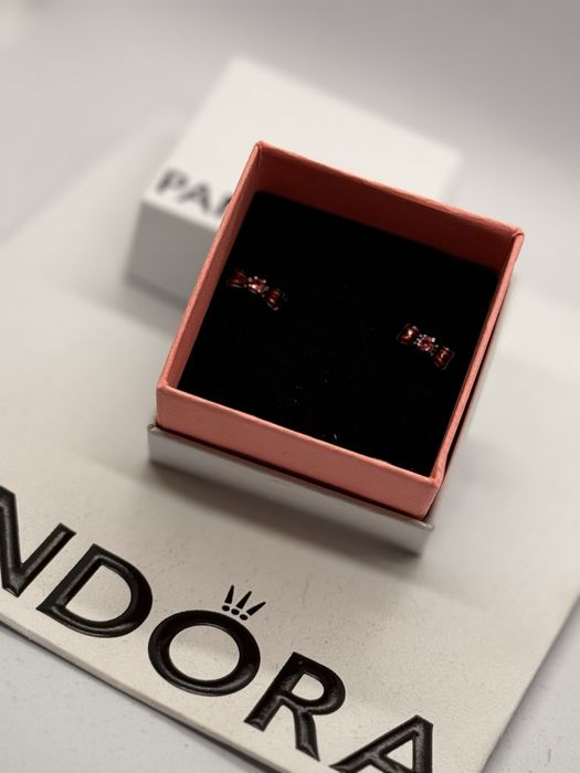 Pandora обеци Пандора