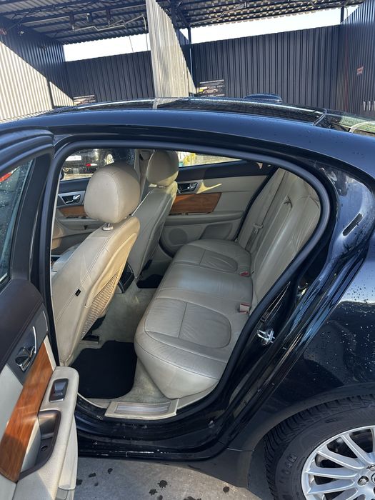 Jaguar xf 2.7 bi turbo accept si variante