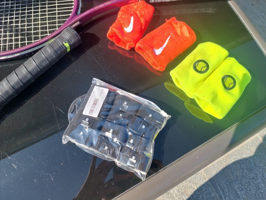 Vând Rachete de tenis