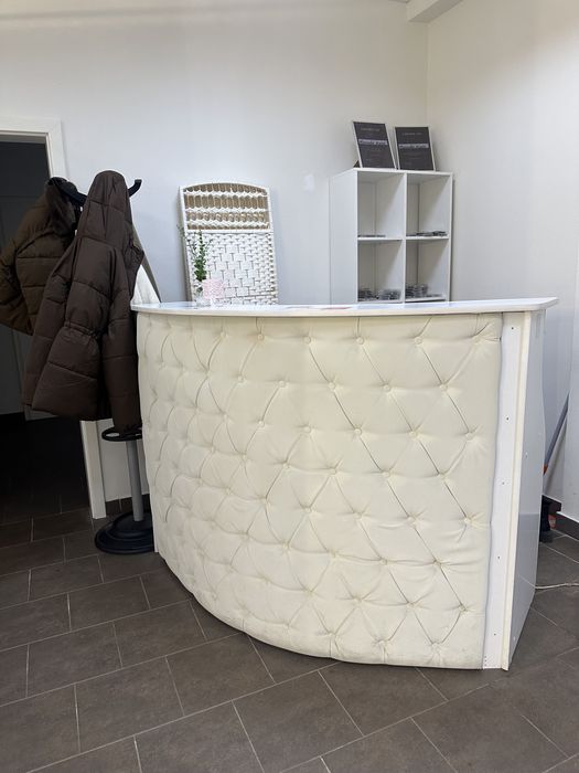 Продам Рецепшн . Срочно. Торг